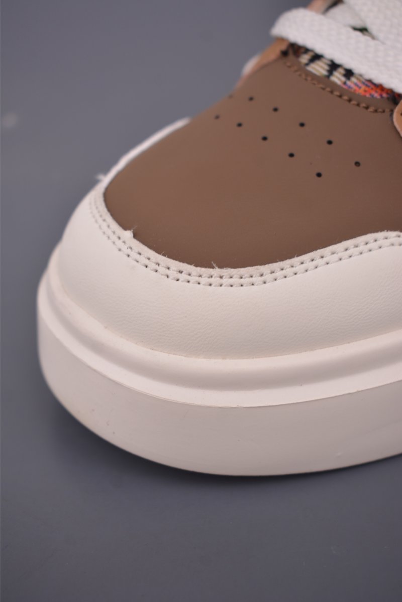 Fendi Casual Sneaker view