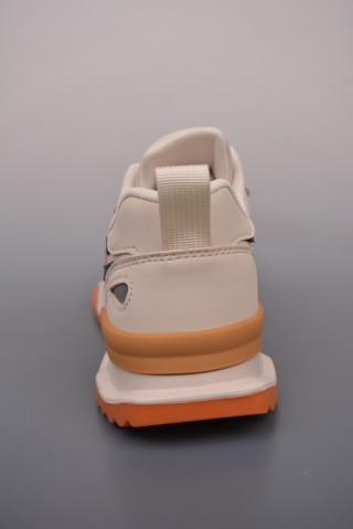 Fendi Casual Sneaker view 4