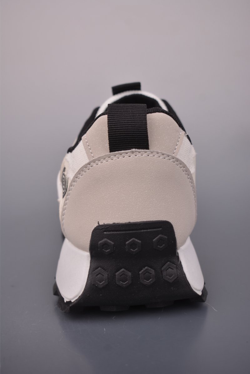 Fendi Casual Sneaker view