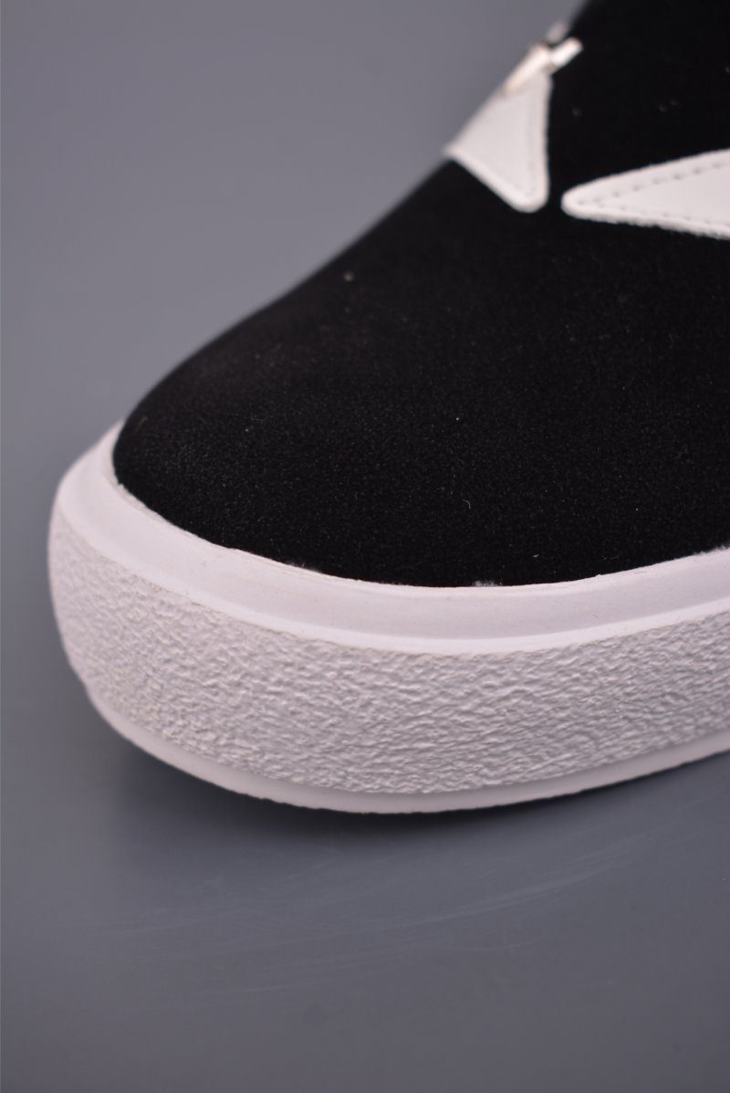 Fendi Casual Sneaker view