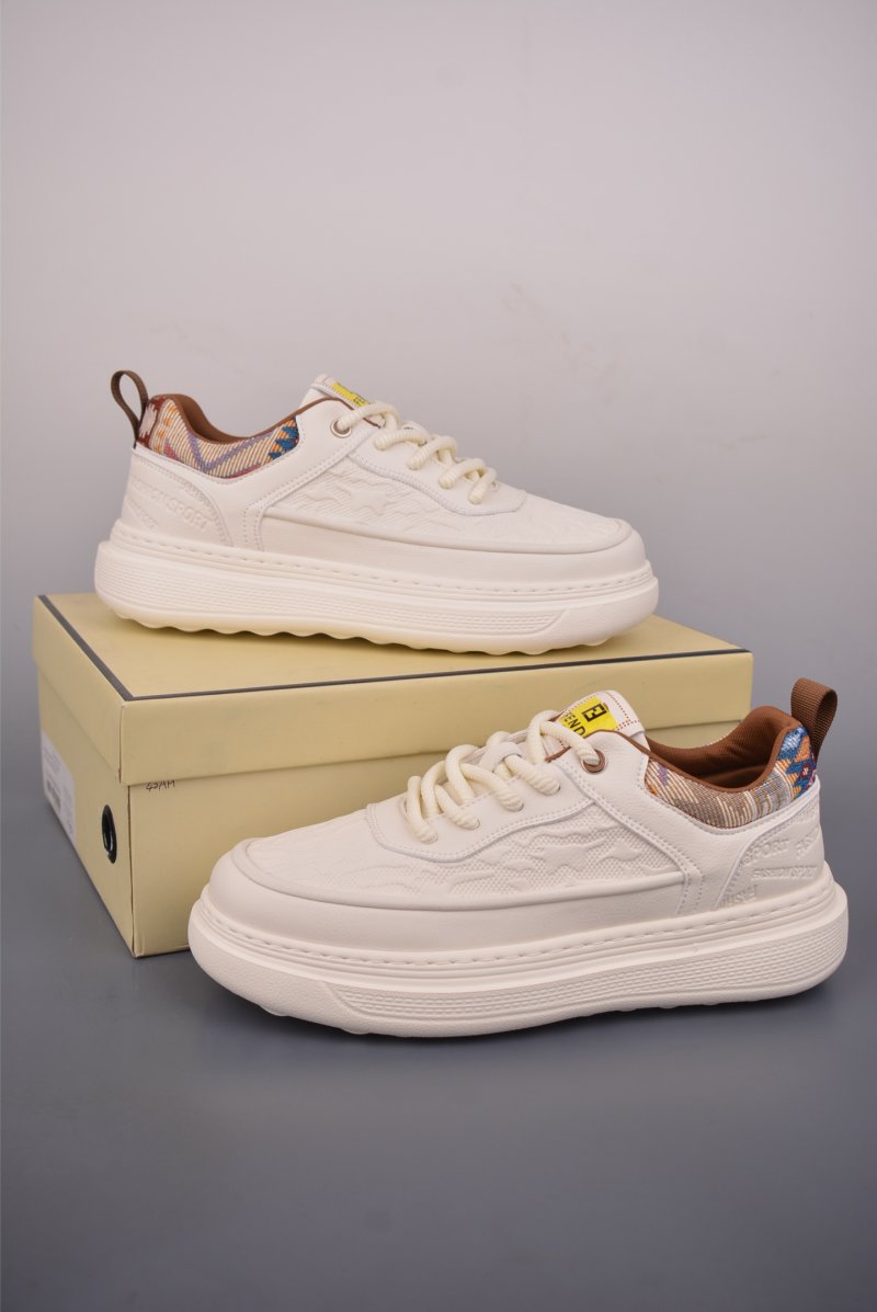 Fendi Casual Sneaker view