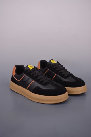 Fendi Casual Sneaker view 1