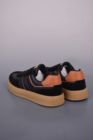 Fendi Casual Sneaker view 2
