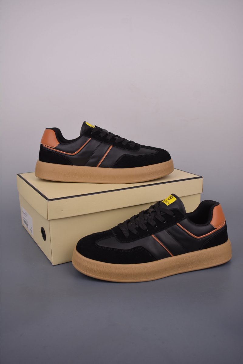 Fendi Casual Sneaker view