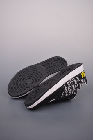 Fendi Casual Sneaker view 12