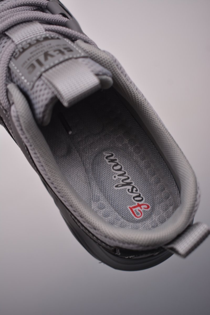 Fendi Casual Sneaker view