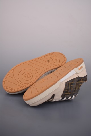 Fendi Match view 3