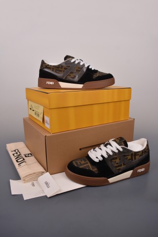 Fendi Match view 5