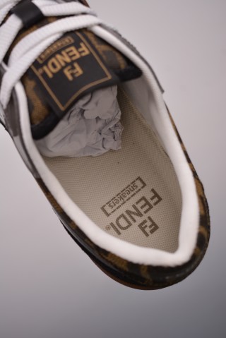 Fendi Match view 9