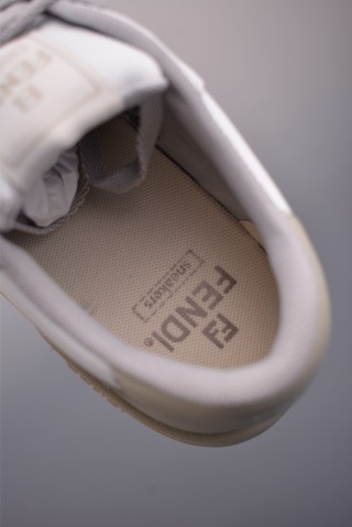 Fendi Match view 9
