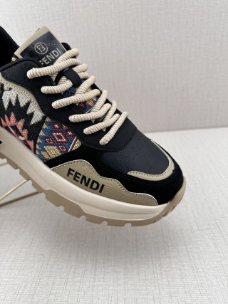 Fendi Q11 view 7