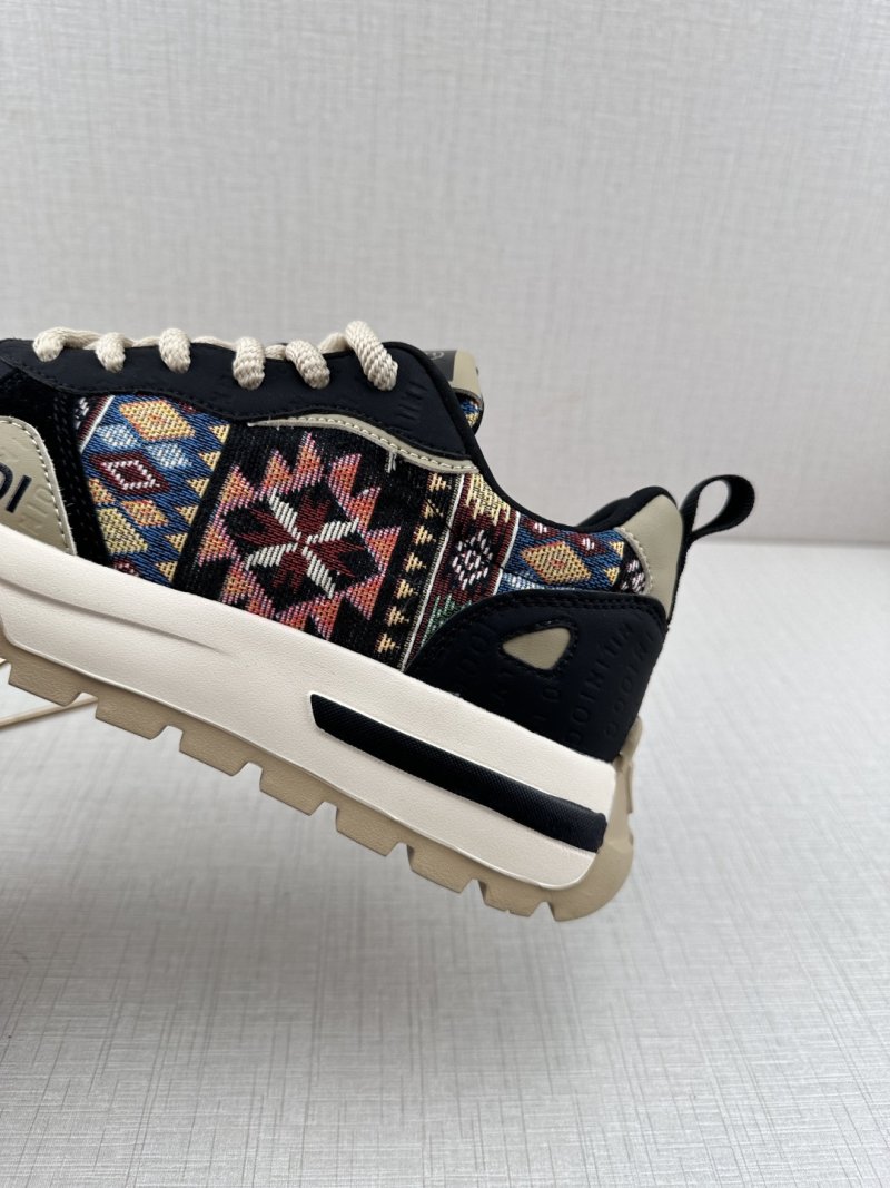 Fendi Q11 view