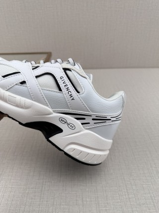 Givenchy Sneakers view 8