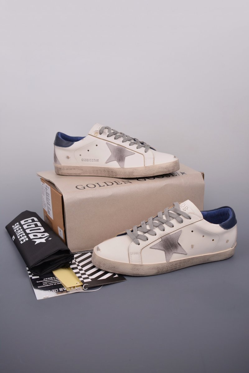 Golden Goose Super Star 'Gold' view