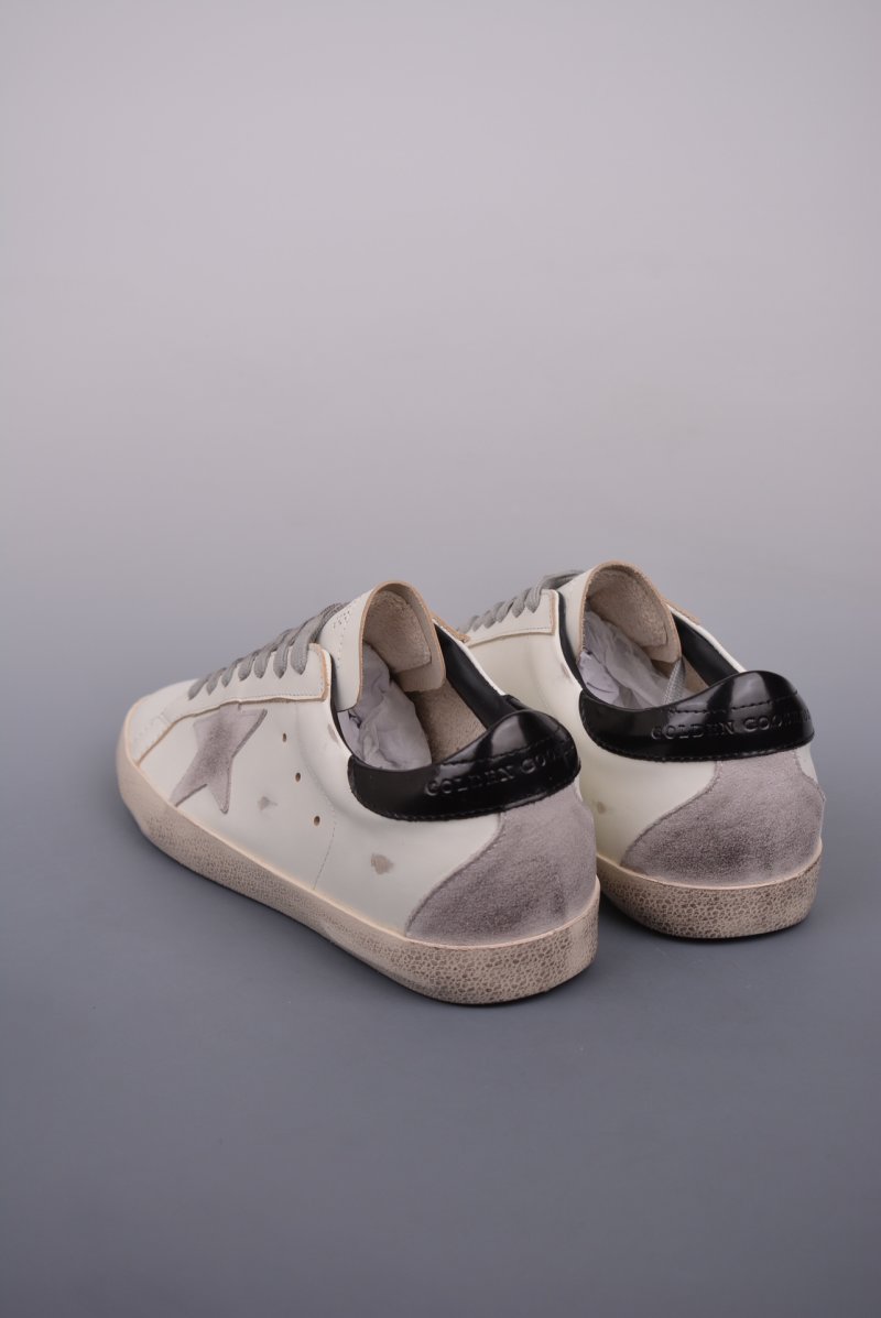 Golden Goose Super Star 'Gold' view
