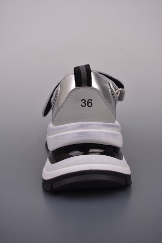 Gucci GG-CC view 4