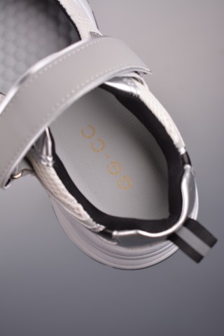 Gucci GG-CC view 9