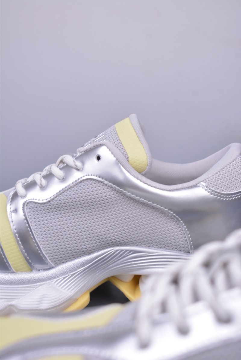 Gucci GG-CC 'White / Yellow / Purple' view