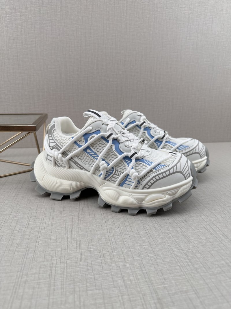 Gucci GG-CC Chunky Low 'Silver' view