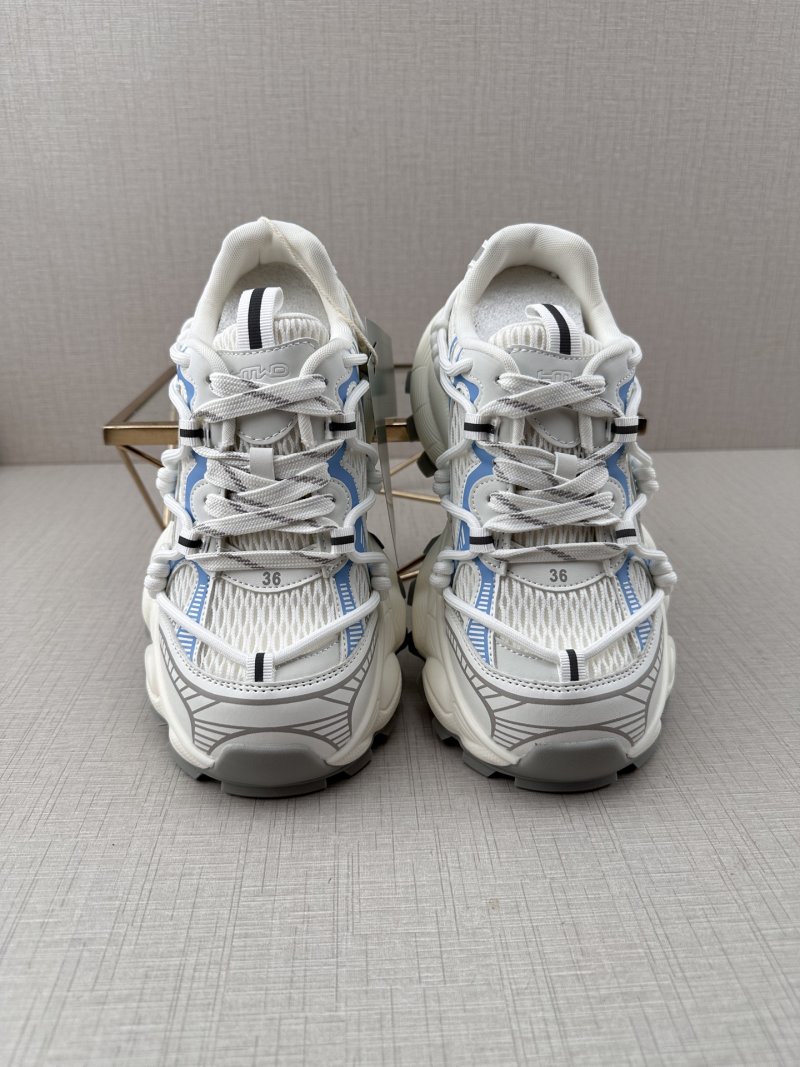 Gucci GG-CC Chunky Low 'Silver' view