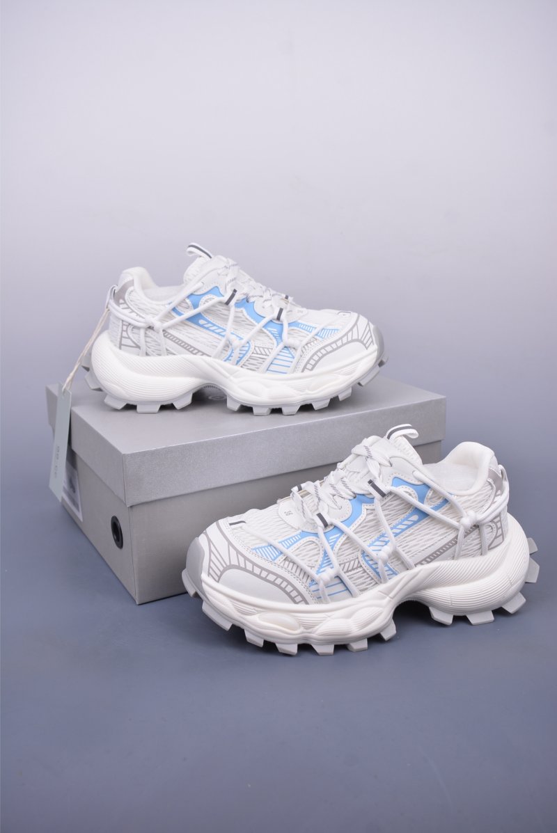 Gucci GG-CC Chunky Low view
