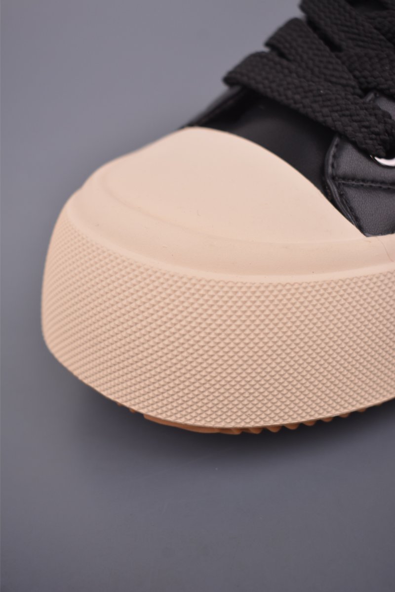 Gucci GG-CC Chunky Low view