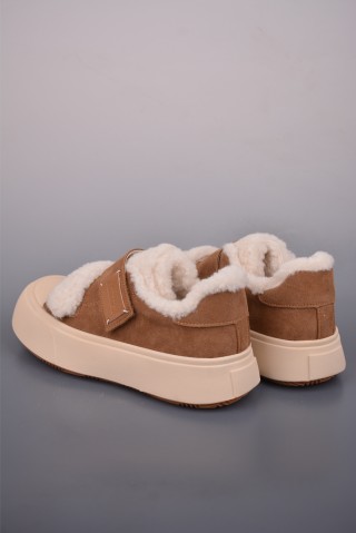 Gucci GG-CC Chunky Low view 2