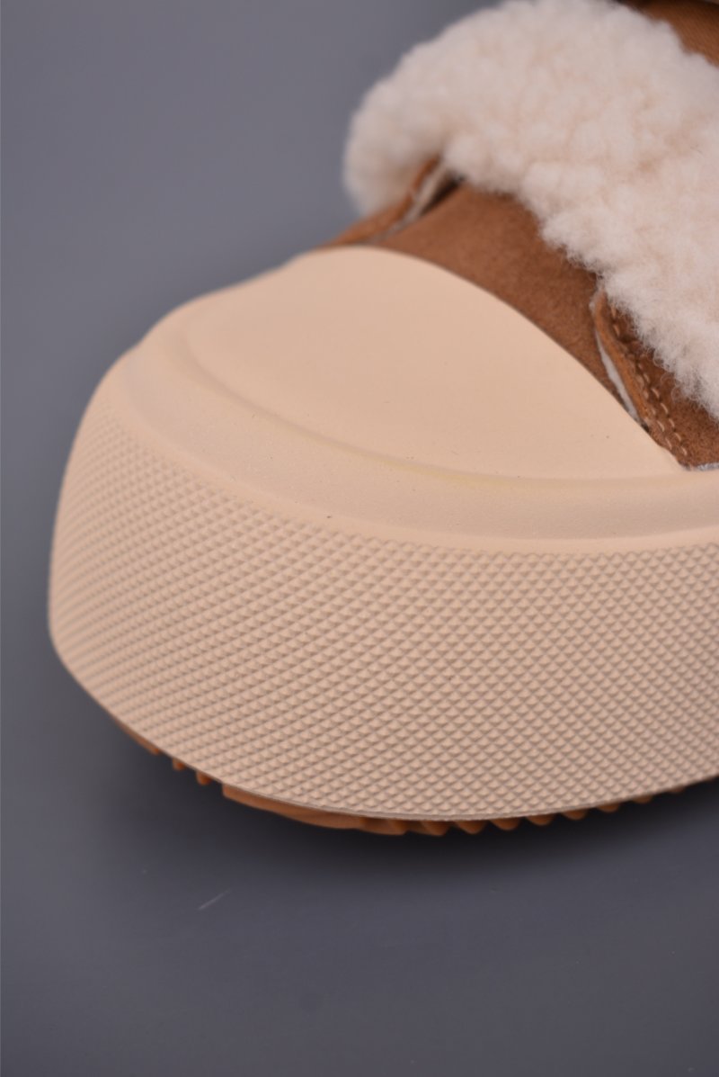 Gucci GG-CC Chunky Low view
