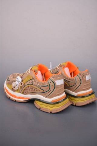 Gucci GG-CC Chunky Low view 2