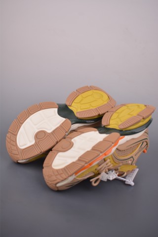 Gucci GG-CC Chunky Low view 3