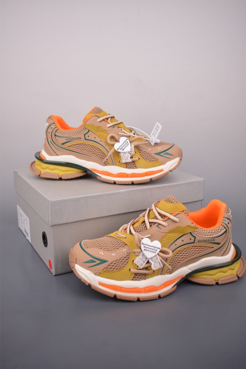 Gucci GG-CC Chunky Low view