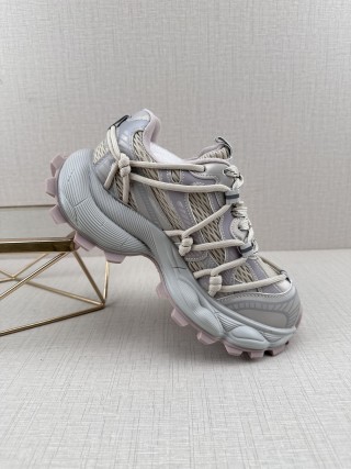 Gucci GG-CC Chunky Low 'Silver' view 2