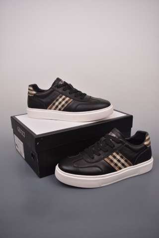Gucci Sneakers view 5