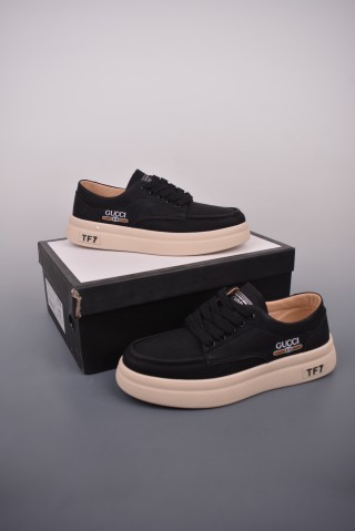 Gucci Sneakers view 14