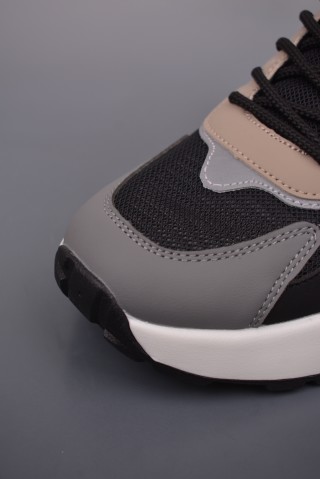 Gucci Sneakers view 6