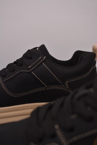 Gucci Sneakers view 8