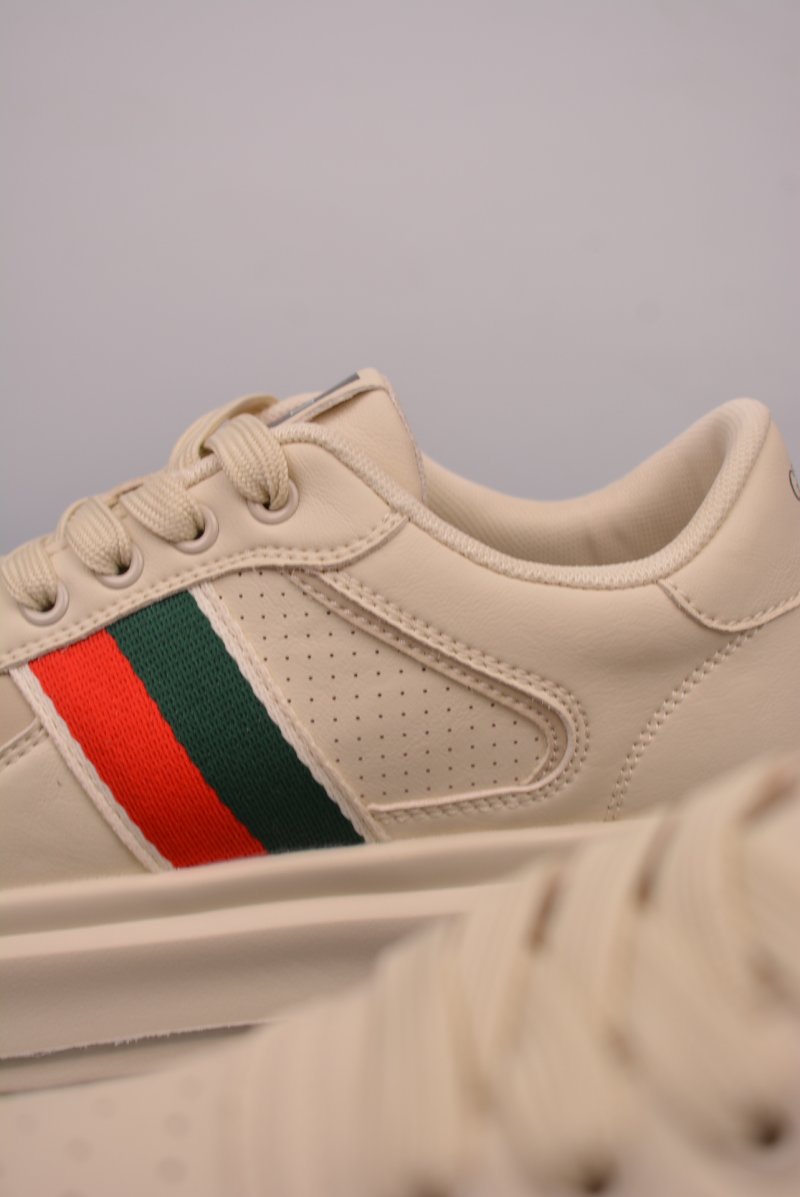 Gucci Sneakers view