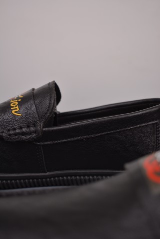 Gucci Sneakers view 8