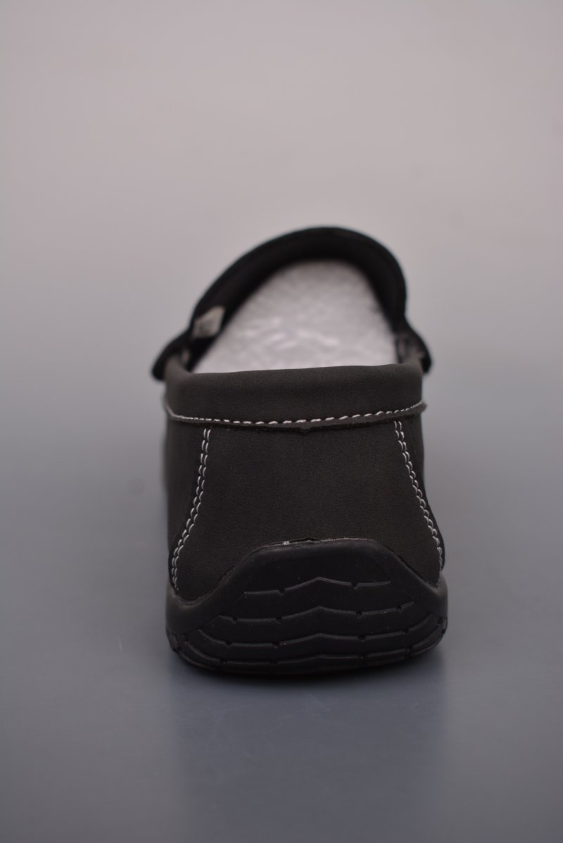 Gucci Sneakers view