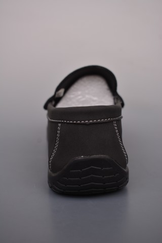 Gucci Sneakers view 4