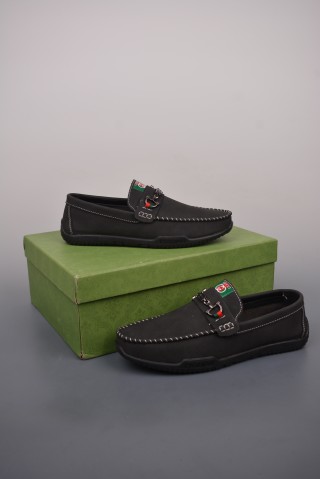 Gucci Sneakers view 5