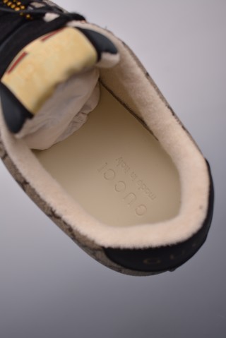 Gucci Distressed Screener view 9