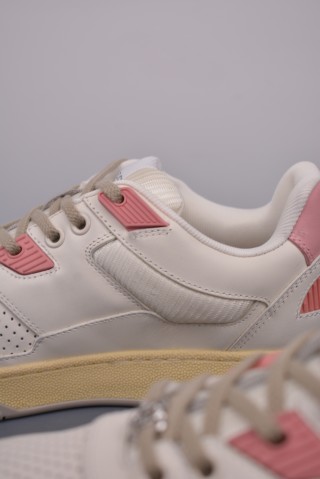 Gucci G view 8