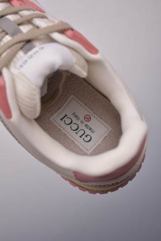 Gucci G view 9