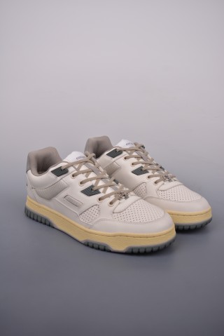 Gucci G view 10