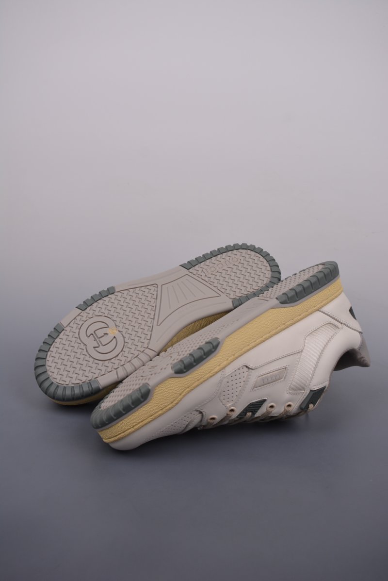 Gucci G view