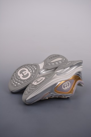 Gucci G Run 'White' view 3