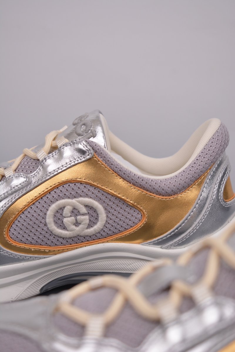 Gucci G Run 'White' view