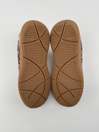 Gucci Q11 MX M Low GTX view 8
