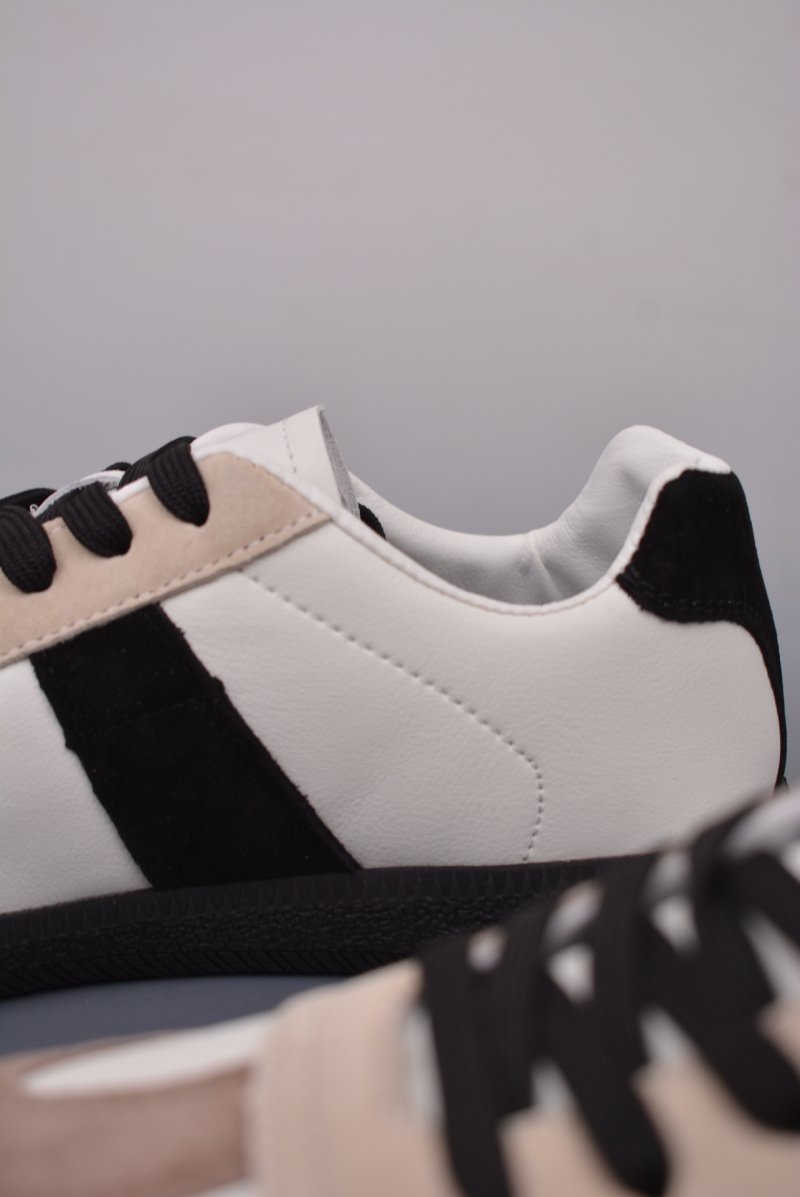 Gucci QT 'Pink' view
